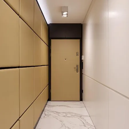 Super-apartamenty Vip Jacuzzi Lägenhet Poznań