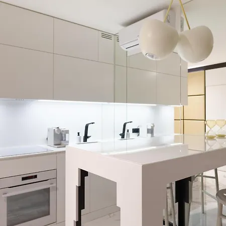 Super-apartamenty Vip Jacuzzi Lägenhet *