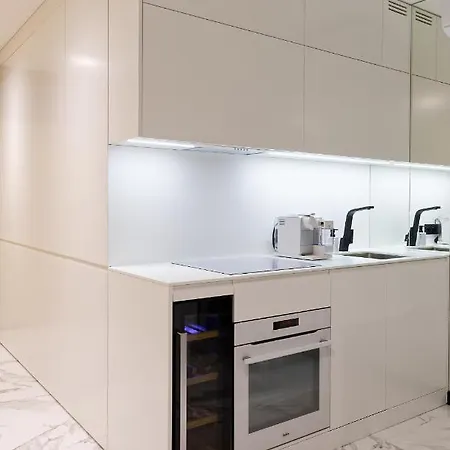 Super-apartamenty Vip Jacuzzi Posen